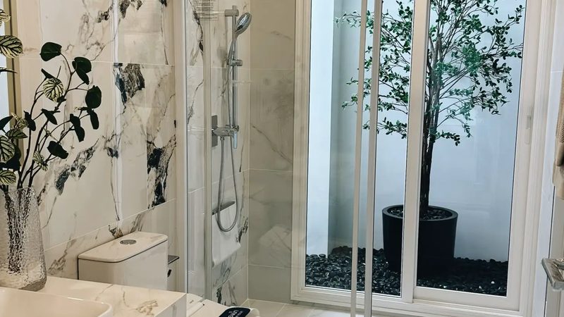 家庭储能电池：揭秘批发价格背后的考量因素**